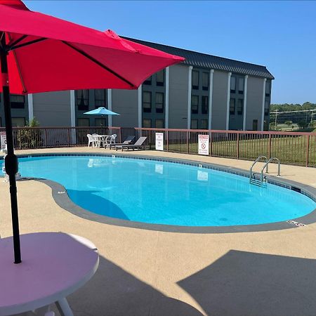 Quality Inn & Suites Lexington Exteriör bild