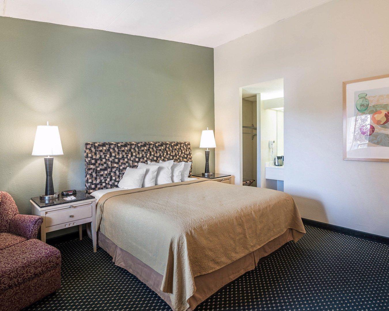 Quality Inn & Suites Lexington Exteriör bild