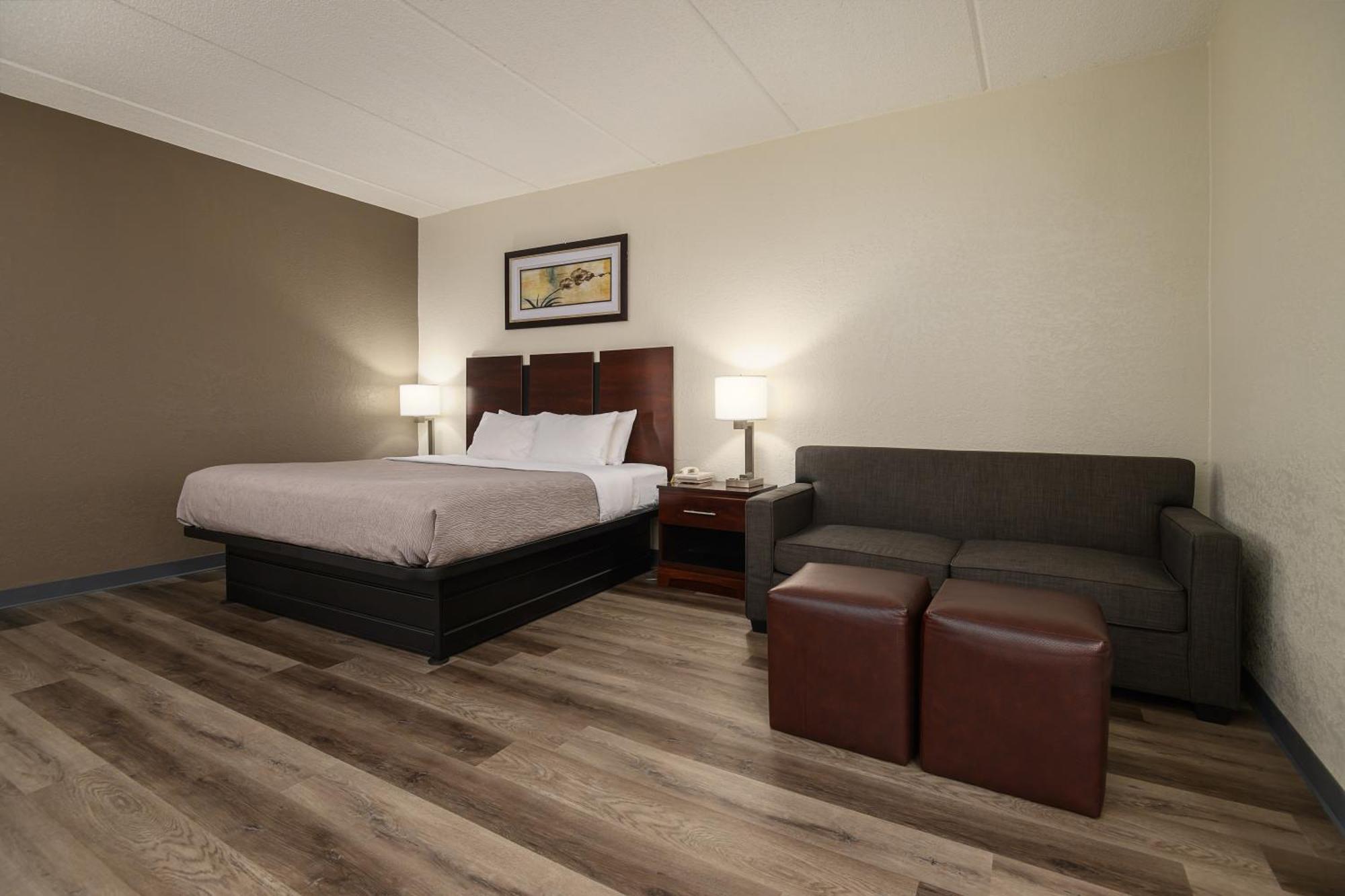 Quality Inn & Suites Lexington Exteriör bild