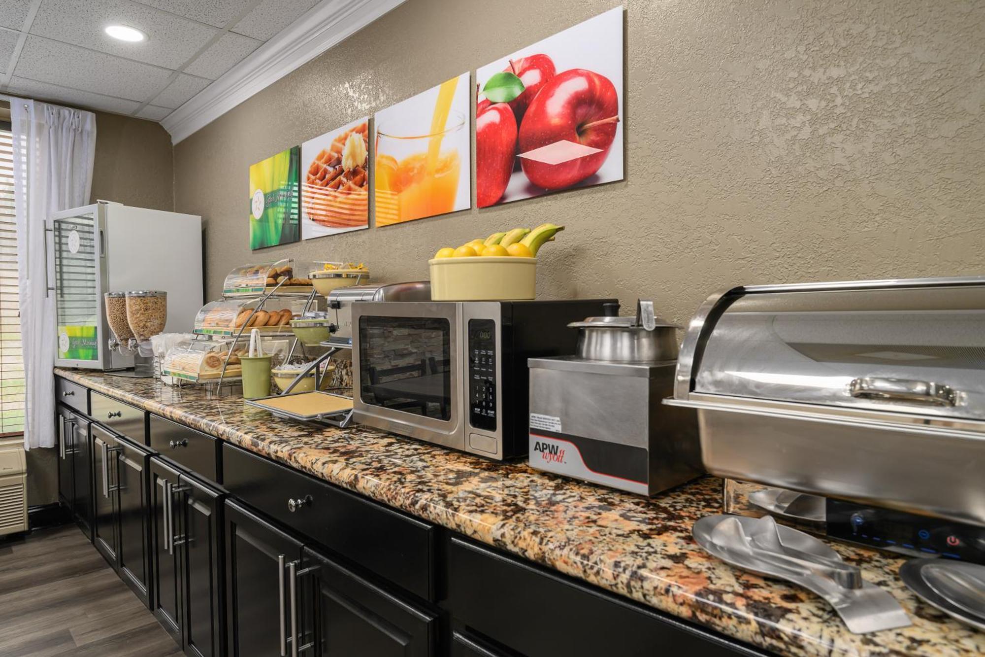Quality Inn & Suites Lexington Exteriör bild