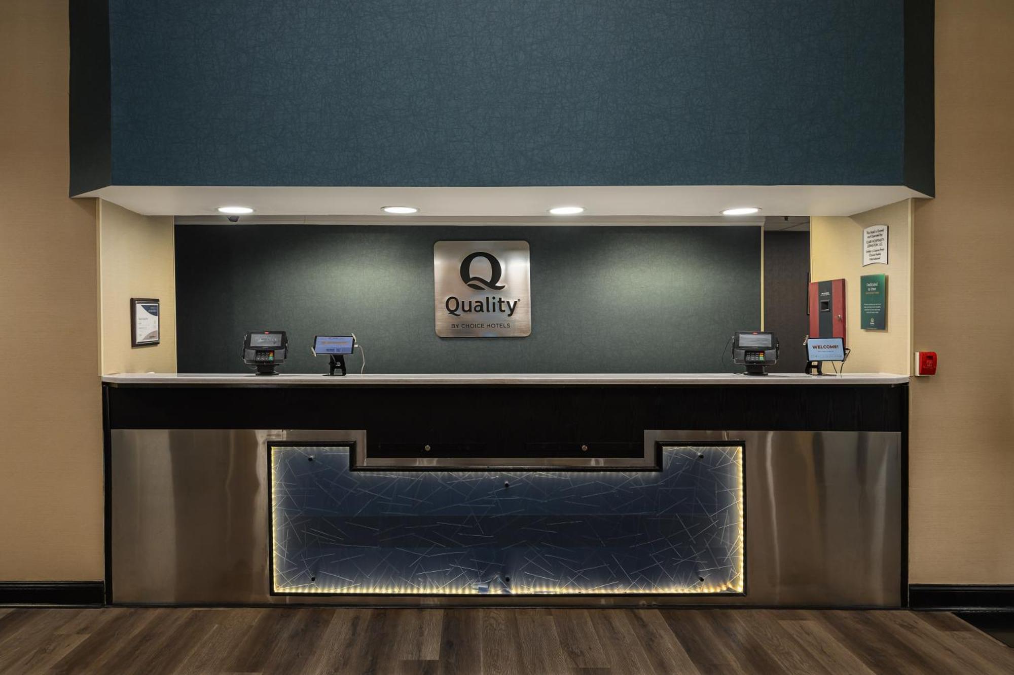 Quality Inn & Suites Lexington Exteriör bild