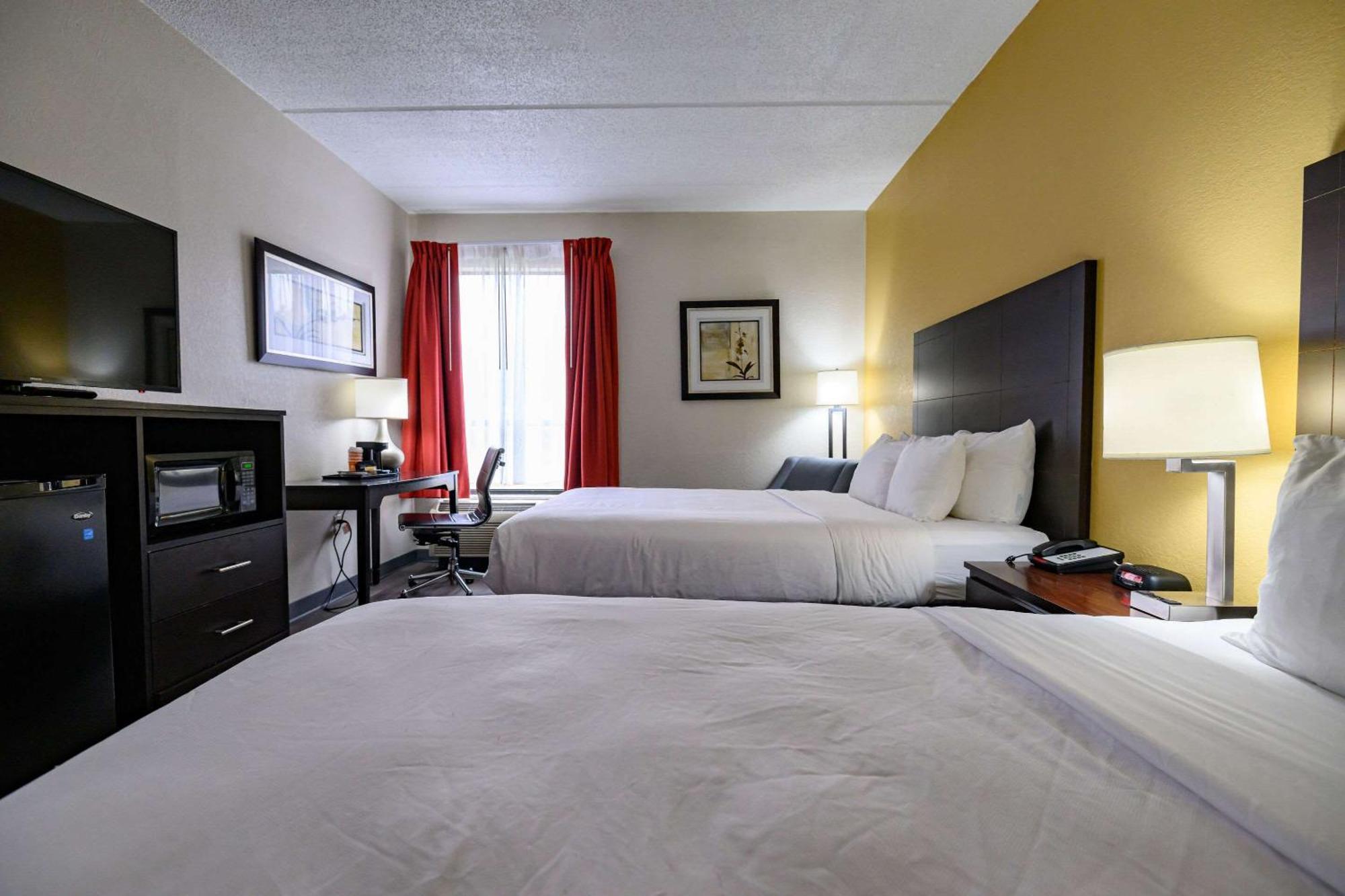 Quality Inn & Suites Lexington Exteriör bild